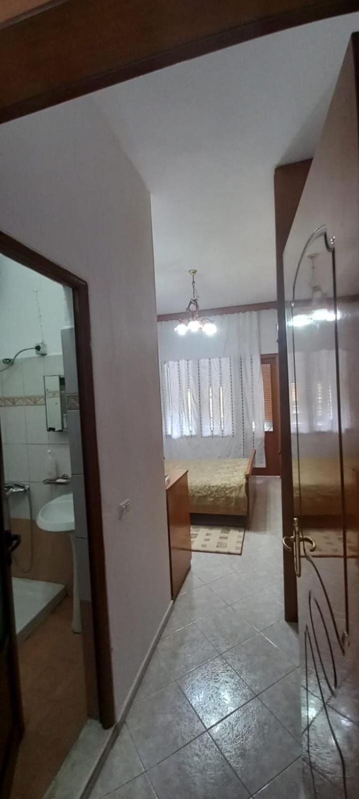 Marbi Guest House Gjirokastër Buitenkant foto