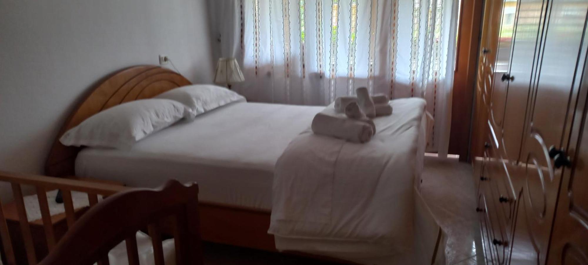 Marbi Guest House Gjirokastër Buitenkant foto
