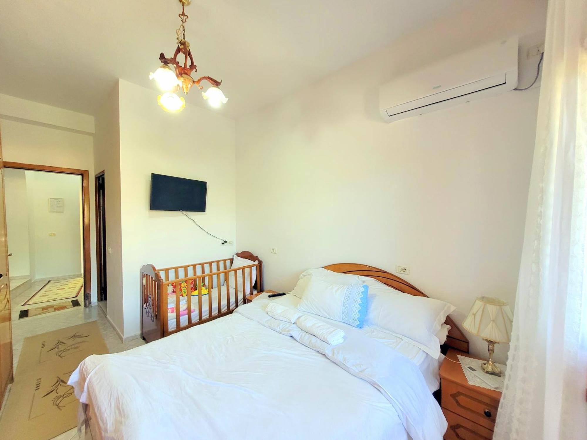Marbi Guest House Gjirokastër Buitenkant foto