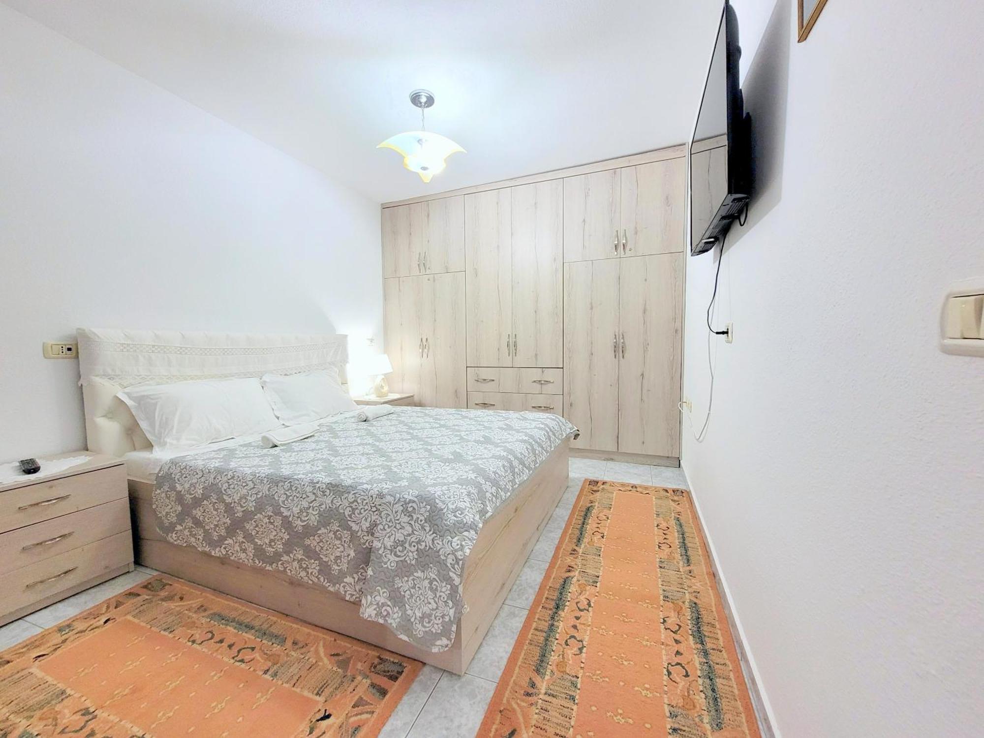 Marbi Guest House Gjirokastër Buitenkant foto